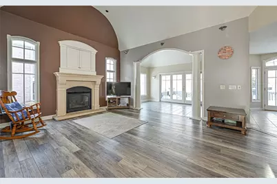 807 Gallant Fox Ln, Cranberry Township, PA 16066 - Photo 8