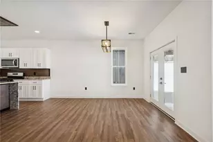 100 Barndo Dr, Fairview Township, PA 16025 - Photo 6