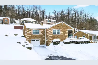 21 Boyka Dr, Finleyville, PA 15332 - Photo 2