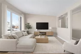 336 Meadowlark Ln, West Mifflin, PA 15122 - Photo 6