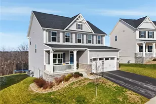 138 Woodsman Rdg Dr, Jackson Township, PA 16063 - Photo 4