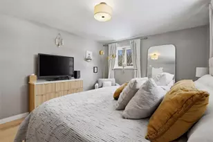 824 Foxland Dr, Pittsburgh, PA 15243 - Photo 28