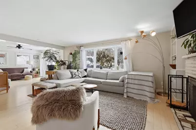 824 Foxland Dr, Pittsburgh, PA 15243 - Photo 12