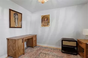 824 Foxland Dr, Pittsburgh, PA 15243 - Photo 30