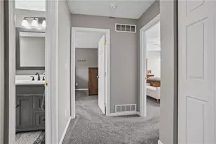 402 Acre Ave, Twp of But NW, PA 16001 - Photo 30