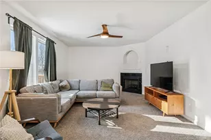 337 Chanticleer Cir, New Stanton, PA 15672 - Photo 12