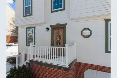 337 Chanticleer Cir, New Stanton, PA 15672 - Photo 2