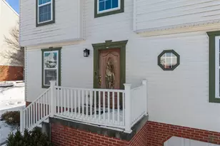 337 Chanticleer Cir, New Stanton, PA 15672 - Photo 2