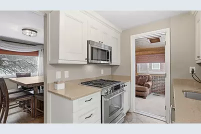 8440 Remington Drive, Pittsburgh, PA 15237 - Photo 6