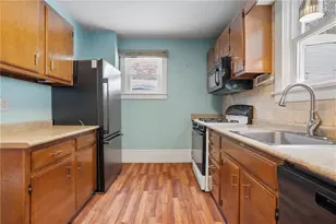 230 W Fulton St, Butler, PA 16001 - Photo 8