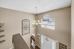 140 Cedar Ridge Dr, Center Township, PA 15061 - Photo 16