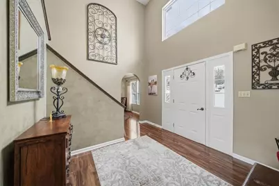 140 Cedar Ridge Dr, Center Township, PA 15061 - Photo 2