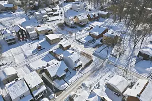 4345 Bristol St, Pittsburgh, PA 15207 - Photo 10