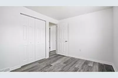 221 Bainbridge Drive, Center Township, PA 15001 - Photo 22