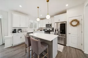 2185 Shawnee Dr, South Strabane, PA 15301 - Photo 4