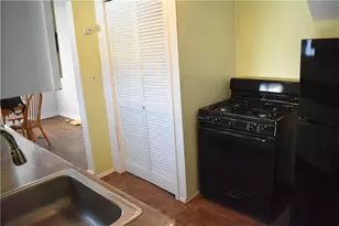 210 Maple Ln, Neville Twp, PA 15225 - Photo 16