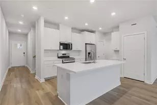 140 Scotland Ln, Harmony Boro, PA 16037 - Photo 6