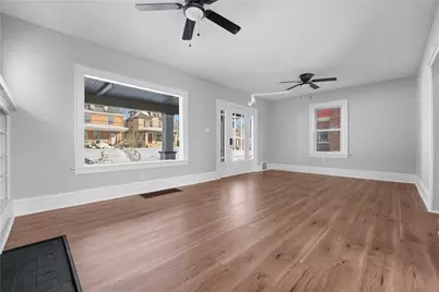 304 E Winter Ave, New Castle, PA 16101 - Photo 4