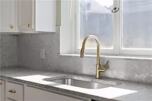 411 Edith St, Pittsburgh, PA 15211 - Photo 18