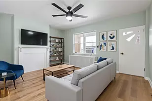 411 Edith St, Pittsburgh, PA 15211 - Photo 2