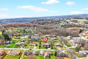 710 Santone Dr, Hempfield Township, PA 15601 - Photo 40