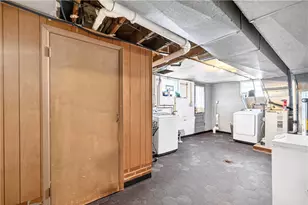 710 Santone Dr, Hempfield Township, PA 15601 - Photo 32