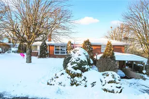 710 Santone Dr, Hempfield Township, PA 15601 - Photo 40