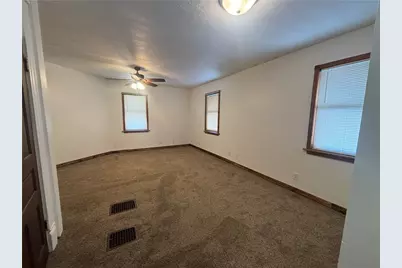 355 6th St, Freedom, PA 15042 - Photo 14