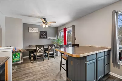 747 Parkridge Ln, Moon/Crescent Twp, PA 15108 - Photo 10