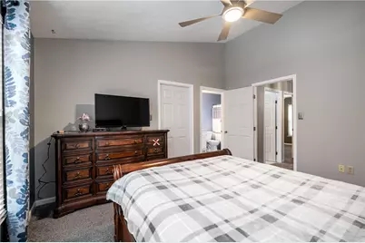 747 Parkridge Ln, Moon/Crescent Twp, PA 15108 - Photo 14