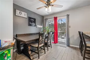 747 Parkridge Ln, Moon/Crescent Twp, PA 15108 - Photo 6