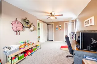 3210 Hazelhurst Ave, Pittsburgh, PA 15227 - Photo 12