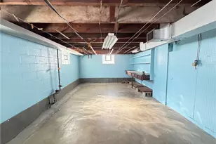 1248 Pocono St, Pittsburgh, PA 15218 - Photo 32