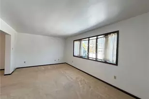 1248 Pocono St, Pittsburgh, PA 15218 - Photo 6