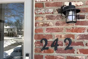 242 Quail Run Rd, Venetia, PA 15367 - Photo 2