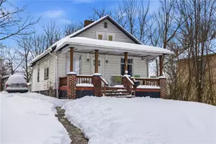 620 E Reynolds St, New Castle, PA 16101 - Photo 2