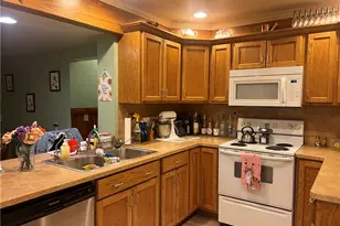 129 S Buhl Farm Dr, Hermitage, PA 16148 - Photo 10