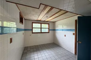 129 S Buhl Farm Dr, Hermitage, PA 16148 - Photo 10