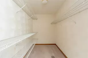 1045 Redoak Dr, Penn Twp, PA 15636 - Photo 26