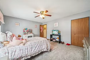 440 Shelbourne Dr, Pittsburgh, PA 15239 - Photo 30