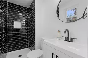 185 Grouse Dr, Elizabeth Twp/Boro, PA 15037 - Photo 24