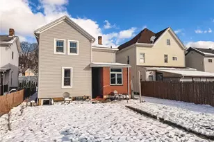 330 12th Ave, New Brighton, PA 15066 - Photo 10