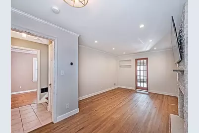 330 Hazel Drive, Pittsburgh, PA 15228 - Photo 8