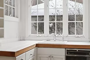 5928 Kentucky Ave, Pittsburgh, PA 15232 - Photo 20