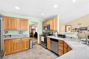 181 Pigeon Creek Rd, North Bethlehem, PA 15330 - Photo 12