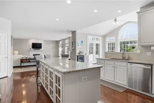 114 Tanglewood Dr, Pine Township, PA 15090 - Photo 8