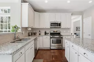 114 Tanglewood Dr, Pine Township, PA 15090 - Photo 10