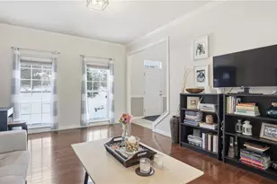 114 Tanglewood Dr, Pine Township, PA 15090 - Photo 4