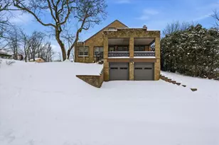 301 Bon Air Ave, Pittsburgh, PA 15210 - Photo 1