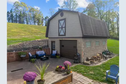1021 Greggerson Rd, Irwin, PA 15642 - Photo 40